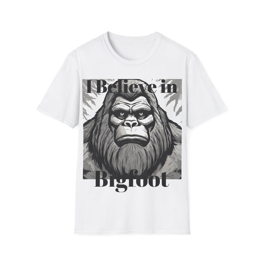 Bigfoot T-shirt Cryptids Sasquatch Yeti Skunk Ape Garment-Dyed Unisex
